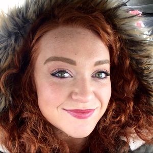 Meet your Posher, Lacy